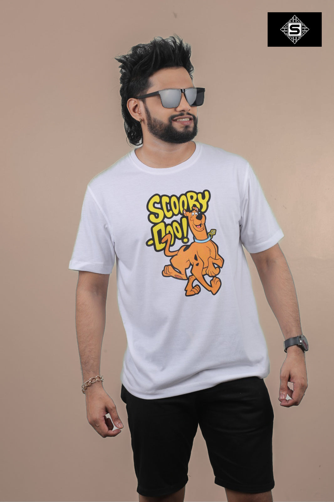 Unisex Regular Scooby-Doo Graphic Tee