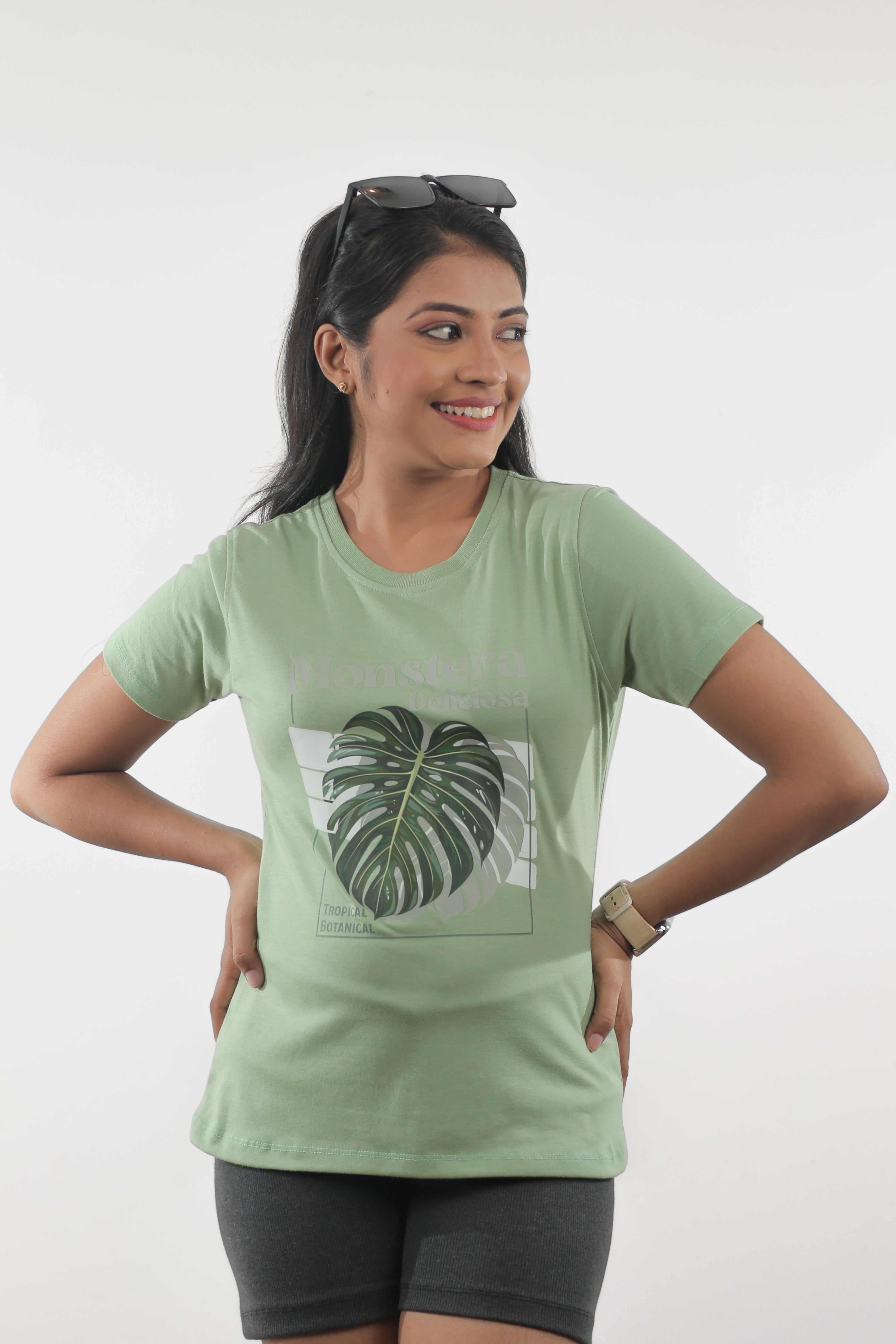 Monstera Deliciosa Ladies Regular Tee