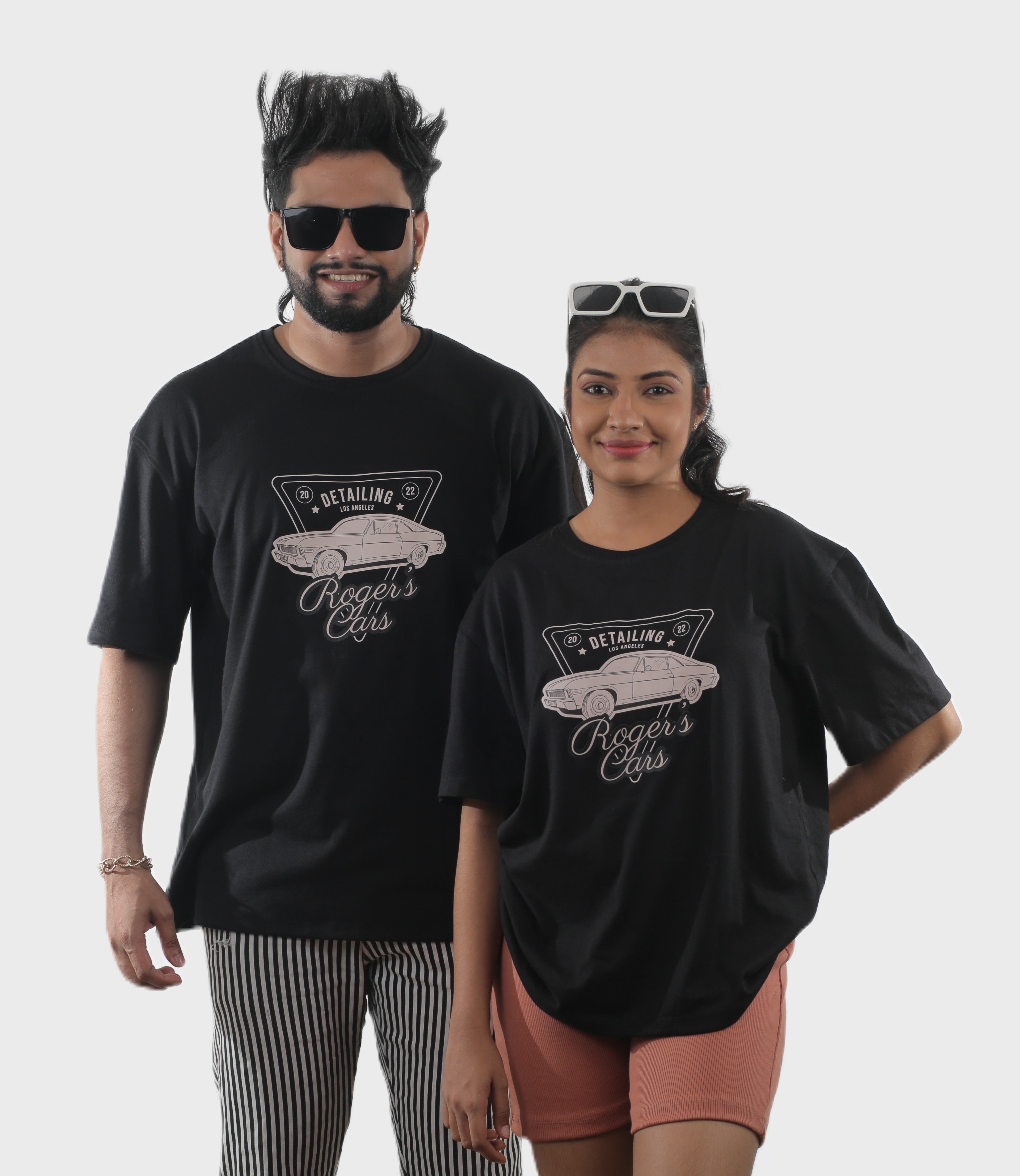 Roger’s Car Unisex Oversized Tee