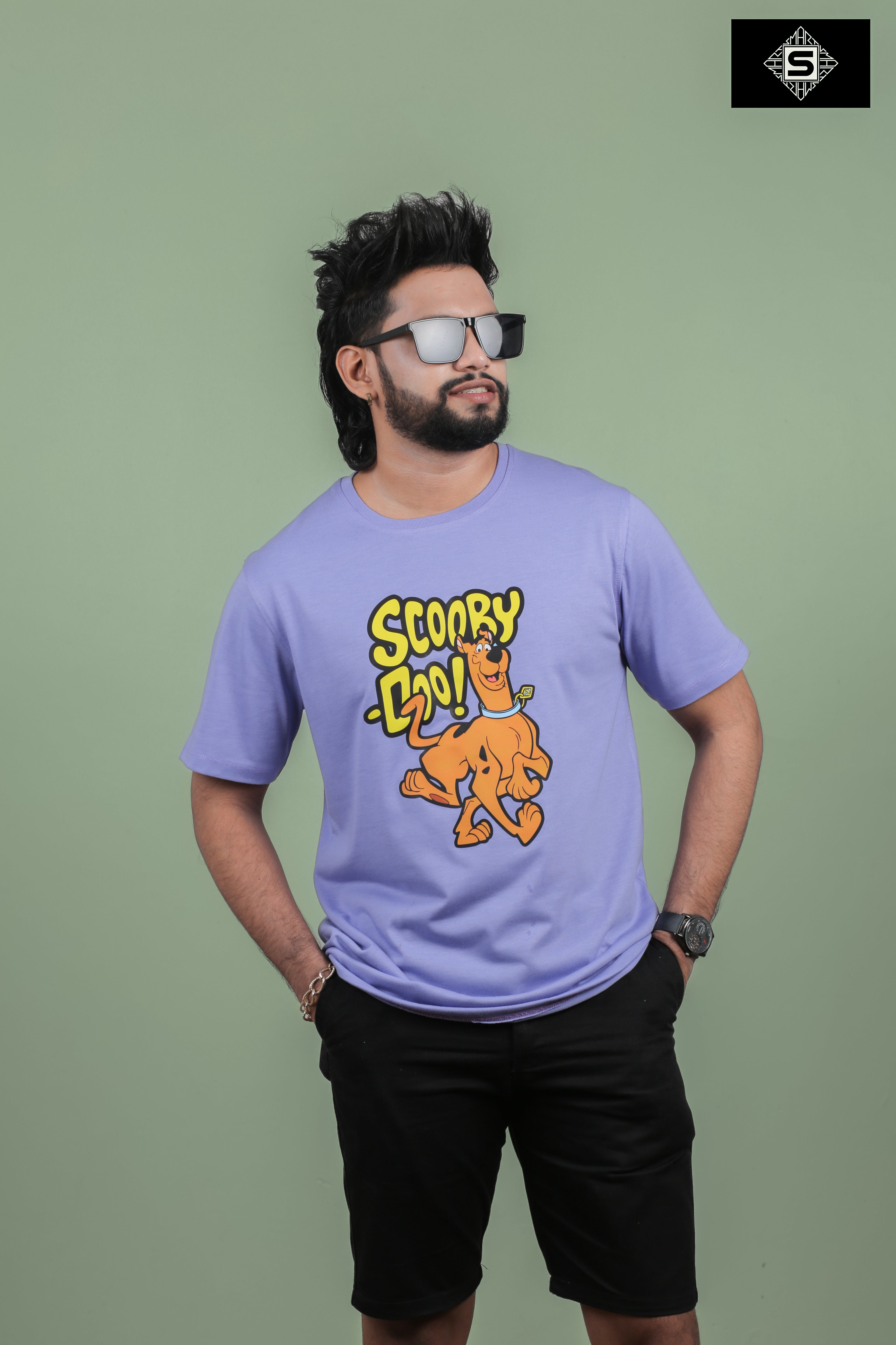 Unisex Regular Scooby-Doo Graphic Tee
