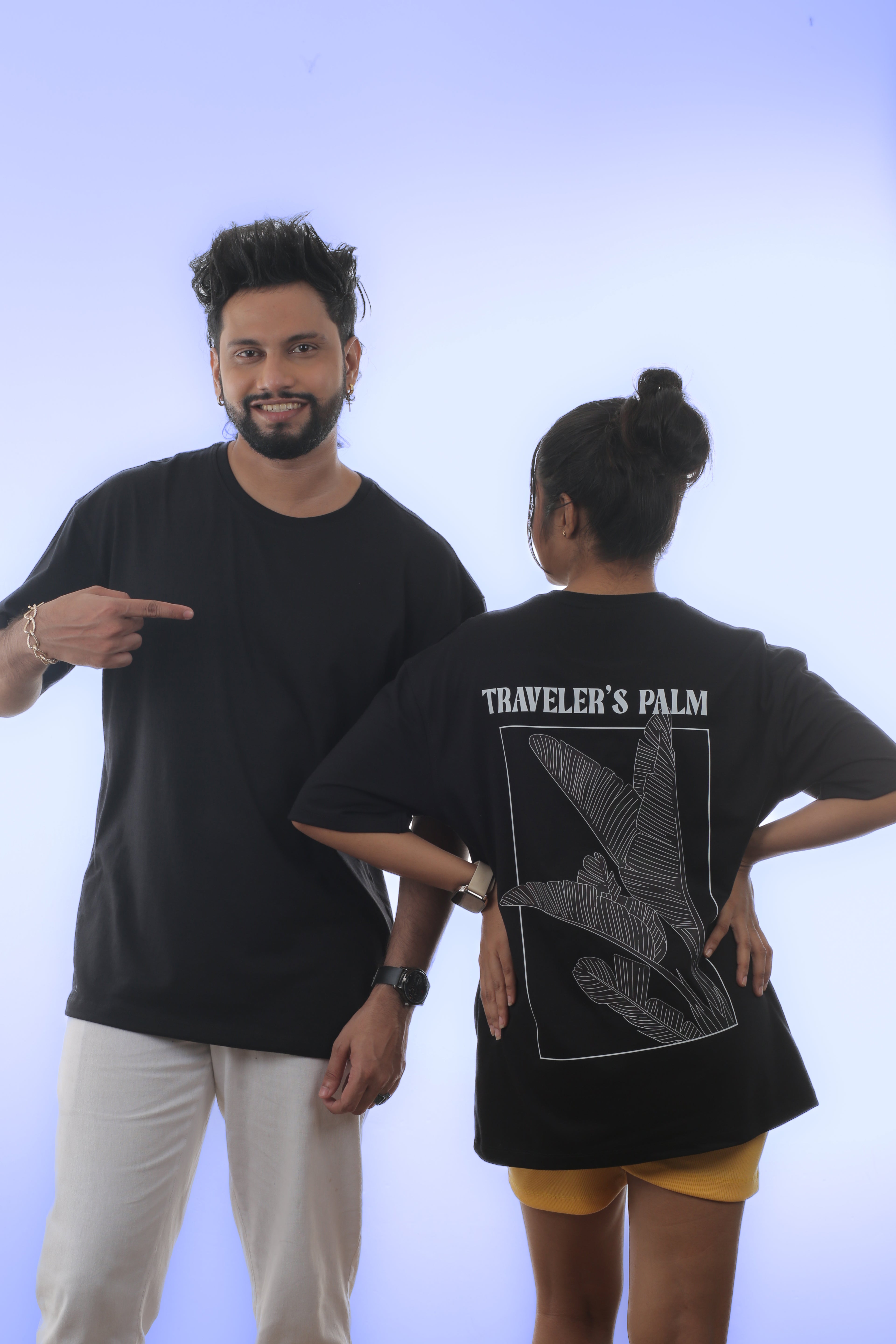 Traveler’s Palm Unisex Oversize Tee