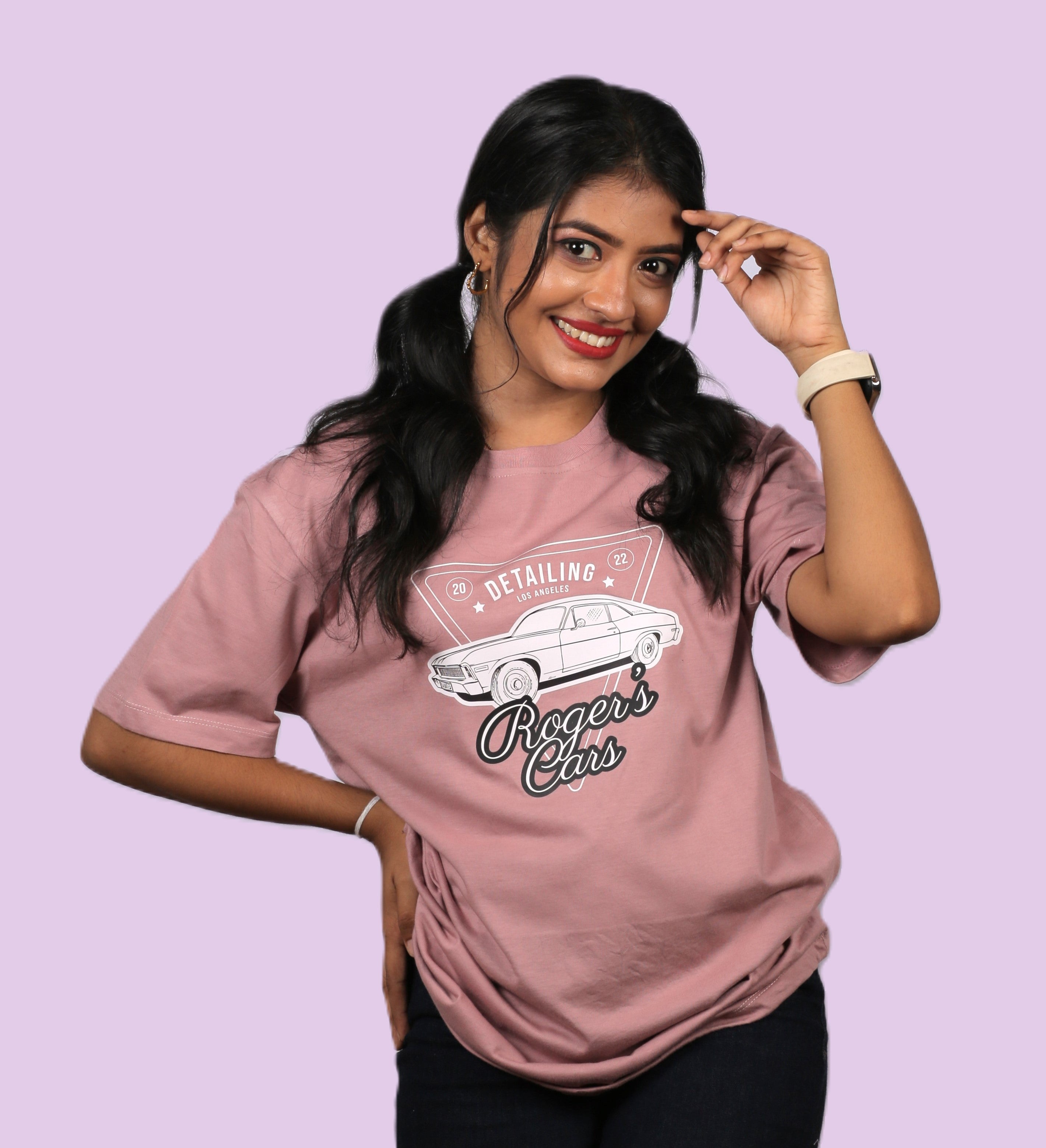 Roger’s Car Unisex Oversized Tee