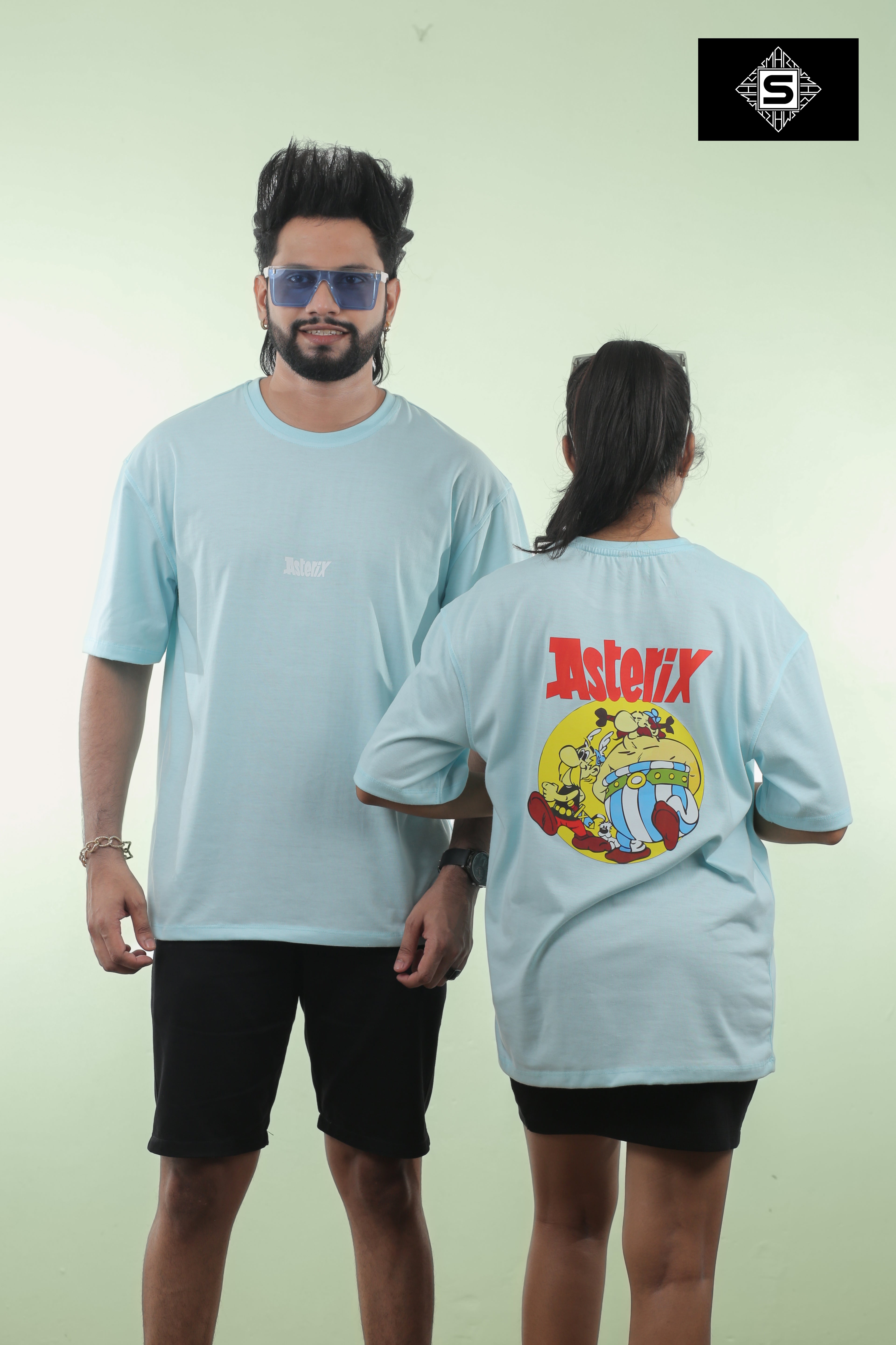 Unisex oversized asterix cartoon tee