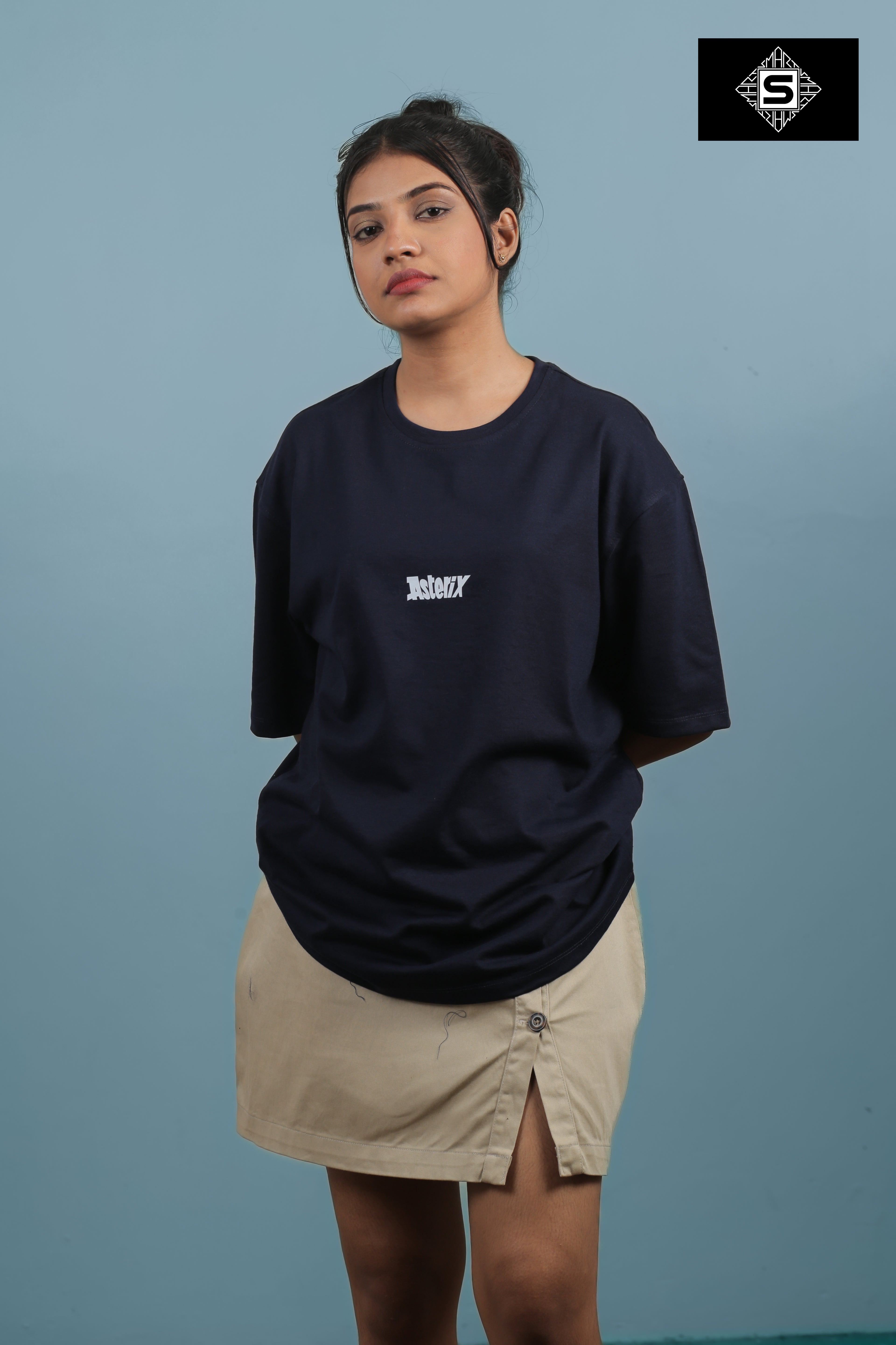 Unisex oversized asterix cartoon tee