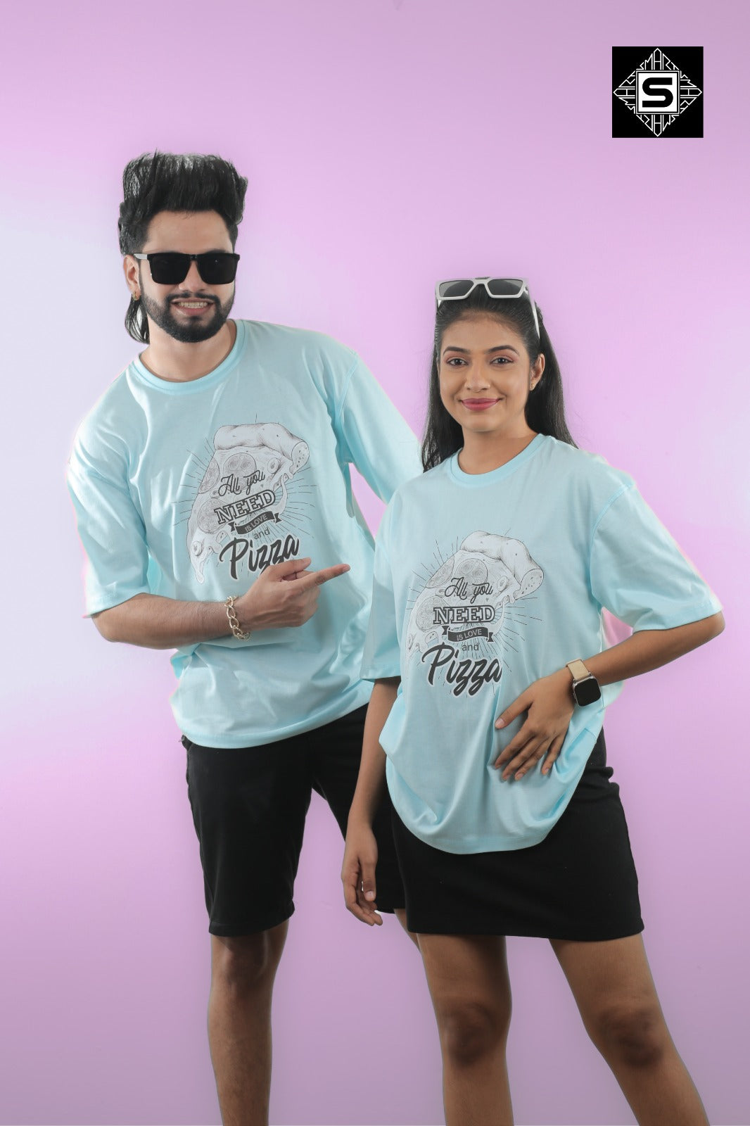 Love with Pizza Unisex Oversize Tee